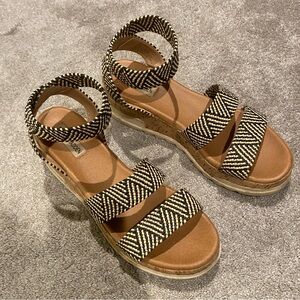Steve Madden Sandals